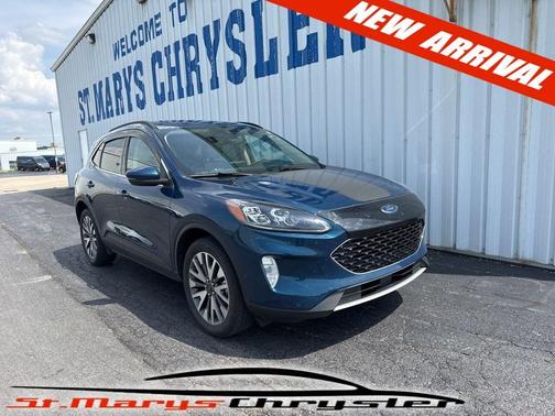 2020 Ford Escape Titanium