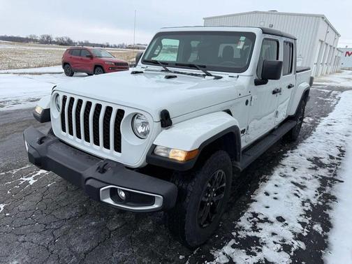 2022 Jeep Gladiator Sport S