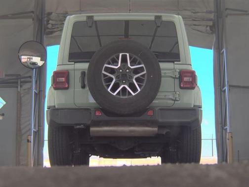 2024 Jeep Wrangler 4-Door Sahara 4x4