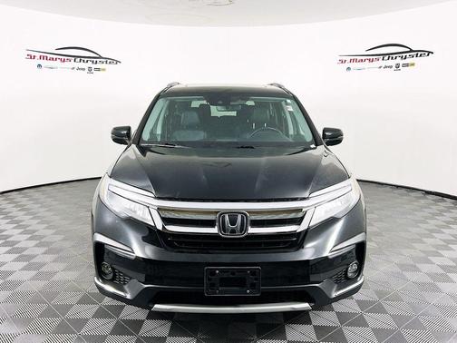 2019 Honda Pilot Touring 8-Passenger