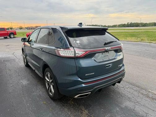 2016 Ford Edge Sport