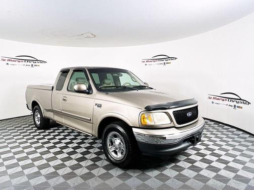 2001 Ford F-150 Lariat SuperCab