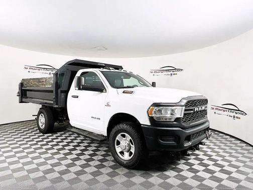 2021 RAM 3500 Tradesman/SLT