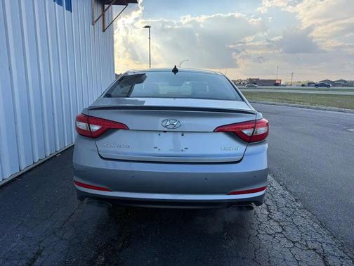 2015 Hyundai SONATA Limited
