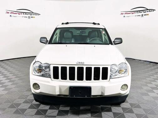 2006 Jeep Grand Cherokee Laredo