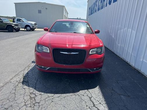 2017 Chrysler 300 S