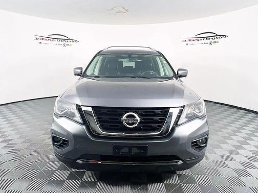 2019 Nissan Pathfinder SL