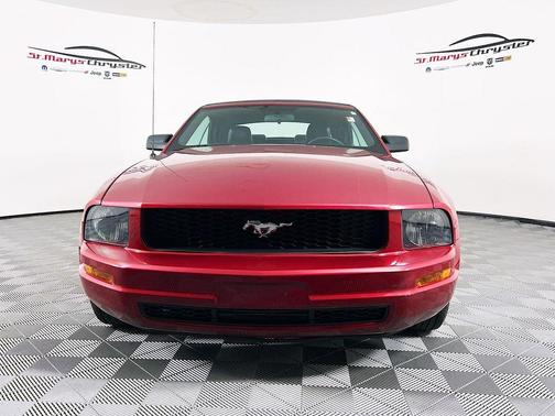 2005 Ford Mustang