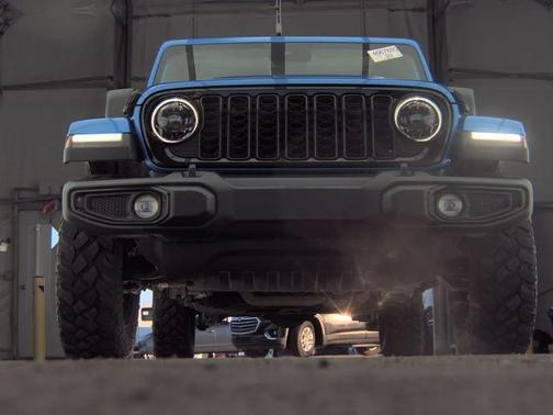 2024 Jeep Gladiator Willys