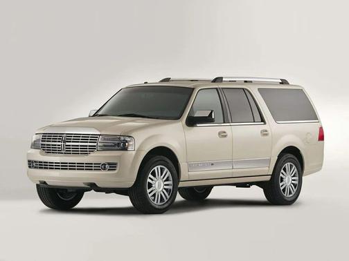 2011 Lincoln Navigator Base