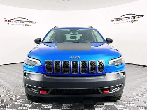 2022 Jeep Cherokee Trailhawk