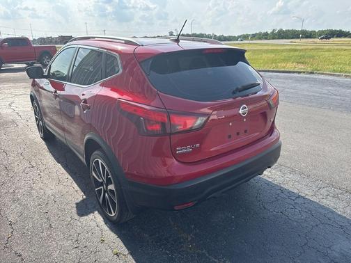 2017 Nissan Rogue Sport SL