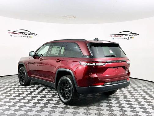 2025 Jeep Grand Cherokee Altitude