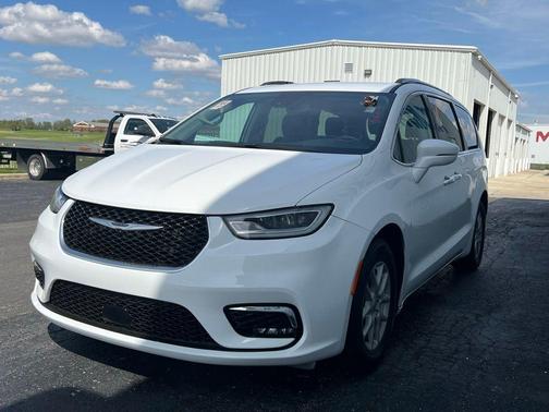2021 Chrysler Pacifica Touring-L