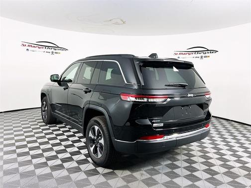 2024 Jeep Grand Cherokee 4xe Base