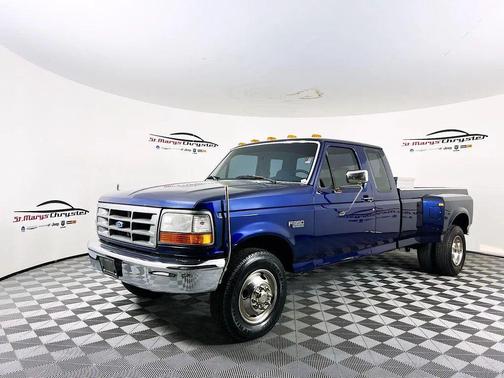 1995 Ford F-350 XL SuperCab DRW