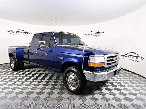 1995 Ford F-350 XL SuperCab DRW