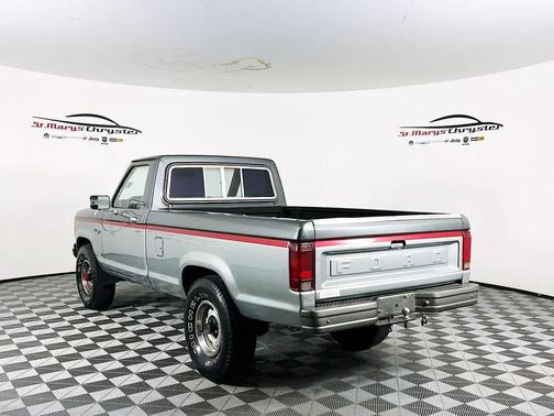 1986 Ford Pickup Truck Base