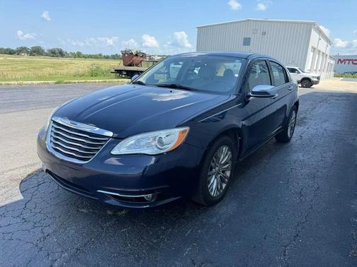 2013 Chrysler 200 Limited