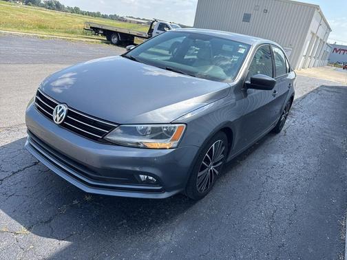 2016 Volkswagen Jetta 1.8T Sport
