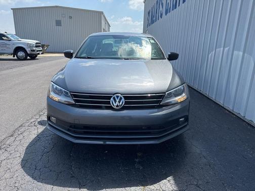 2016 Volkswagen Jetta 1.8T Sport