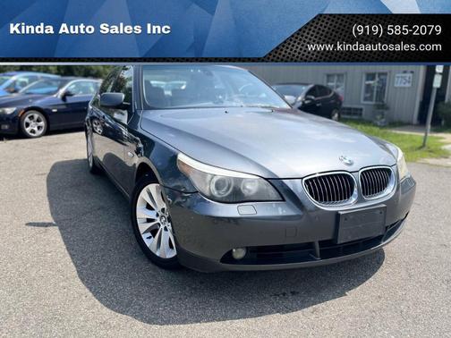 Gray 2005 BMW 545 i