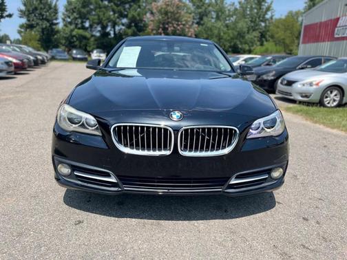 Black 2016 BMW 528 i