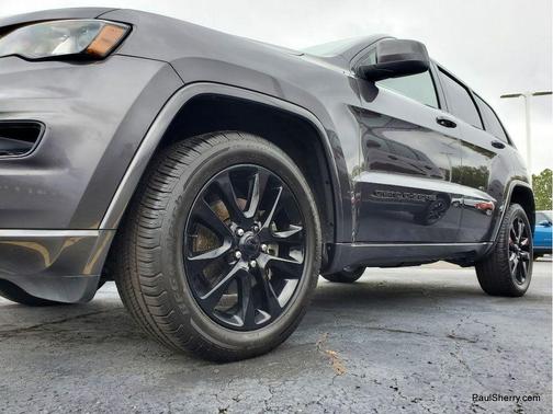 2018 Jeep Grand Cherokee Altitude