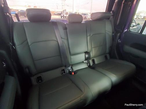 2026 Jeep Gladiator Mojave 4x4