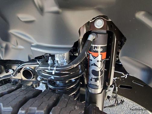 2026 Jeep Gladiator Mojave 4x4