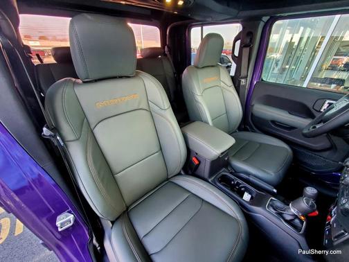 2026 Jeep Gladiator Mojave 4x4