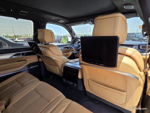 Bright White Clearcoat 2022 Jeep Grand Wagoneer Series III 4x4
