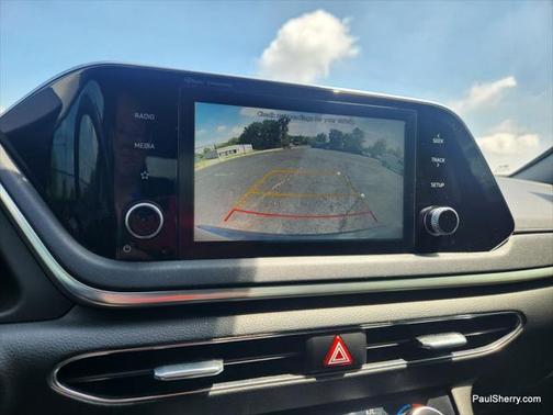 2022 Hyundai SONATA SEL