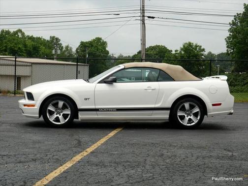 2007 Ford Mustang GT Premium