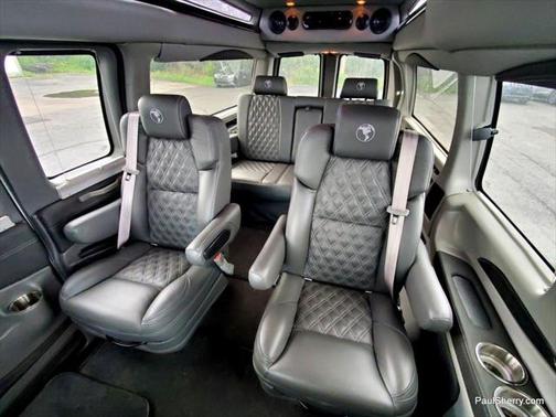 2022 GMC Savana 2500 Work Van