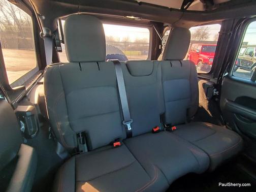 2023 Jeep Wrangler Rubicon