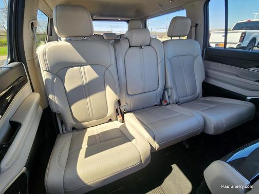 Baltic Gray Metallic Clearcoat 2024 Jeep Wagoneer Series I 4x4