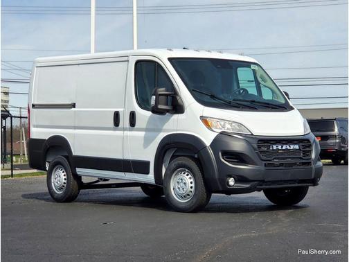 Bright White Clearcoat 2026 RAM ProMaster 1500 Low Roof