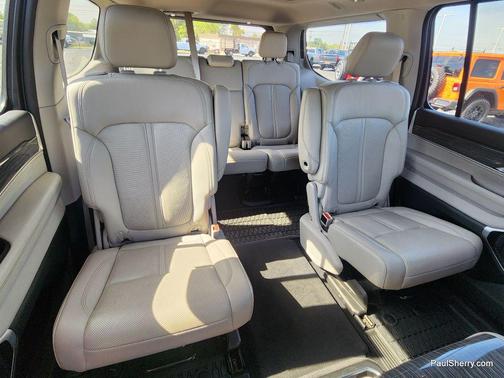 2022 Jeep Wagoneer Series III 4x4