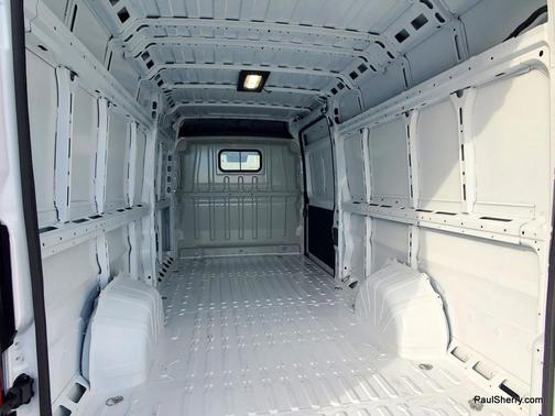 Bright White Clearcoat 2026 RAM ProMaster 3500 High Roof