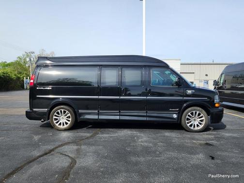 Black 2021 Chevrolet Express 3500 RWD 3500 Extended Wheelbase LS