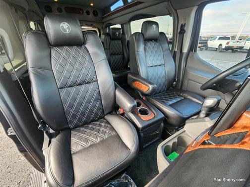 2022 Ford Transit-150 Base