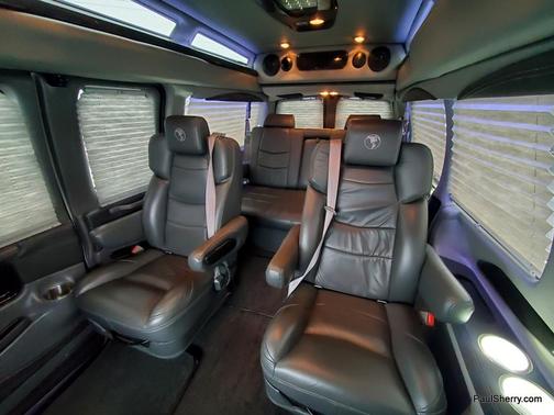 2023 Chevrolet Express 2500 RWD 2500 Regular Wheelbase WT