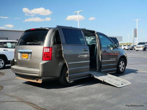 2010 Dodge Grand Caravan SXT