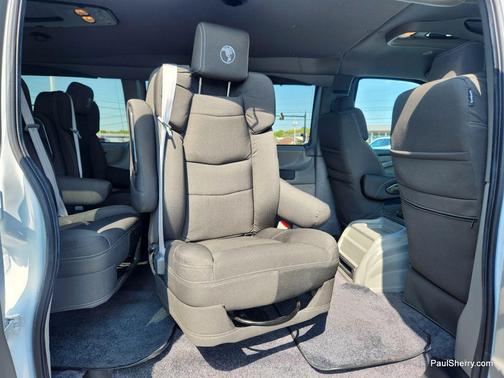 2023 GMC Savana 2500 Work Van