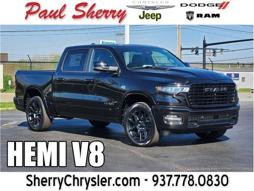 Diamond Black Crystal Pearlcoat 2026 RAM 1500 Laramie