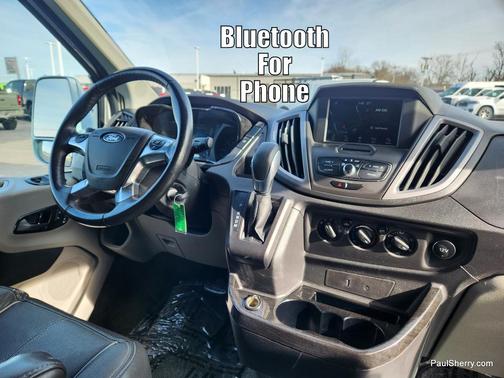 2017 Ford Transit-150 XLT