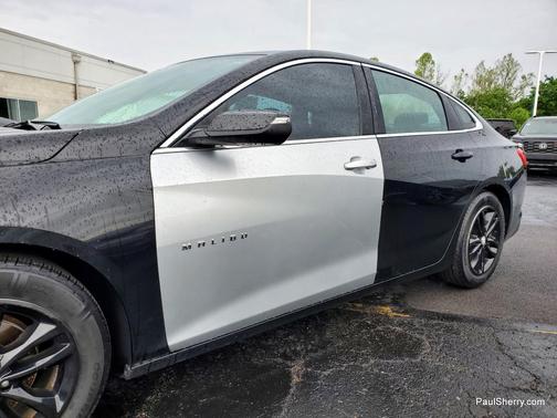 Mosaic Black Metallic 2016 Chevrolet Malibu 1LT