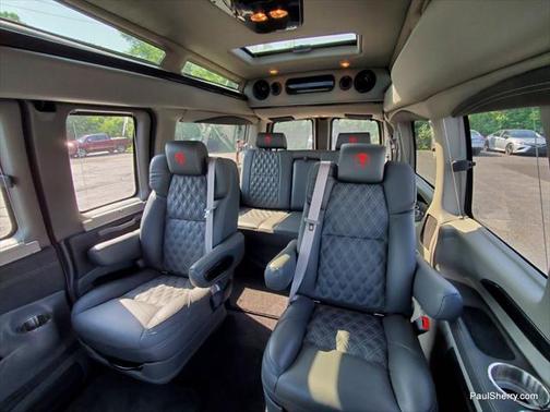 2024 Chevrolet Express 2500 RWD 2500 Regular Wheelbase WT