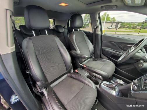 Carbon Black Metallic 2014 Buick Encore Convenience